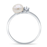 Pearl Solitaire Ring