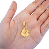 Clover pendant